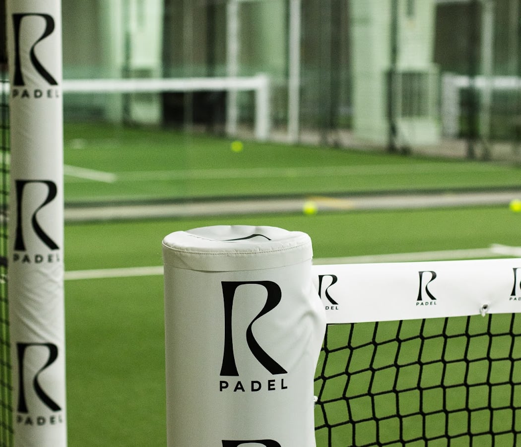 R Padel 1