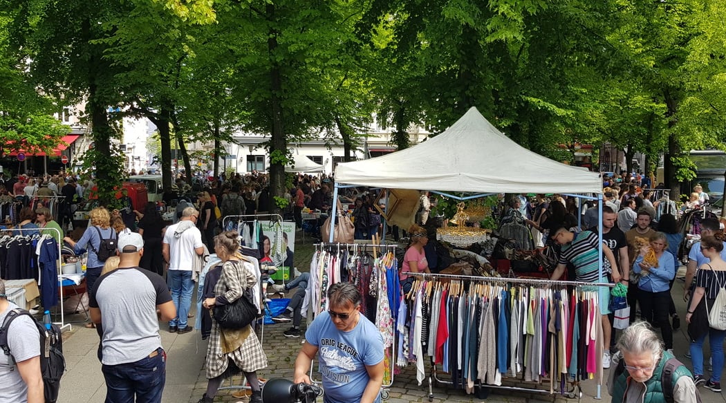 FLOHMARKT GROSSNEUMARKT 1