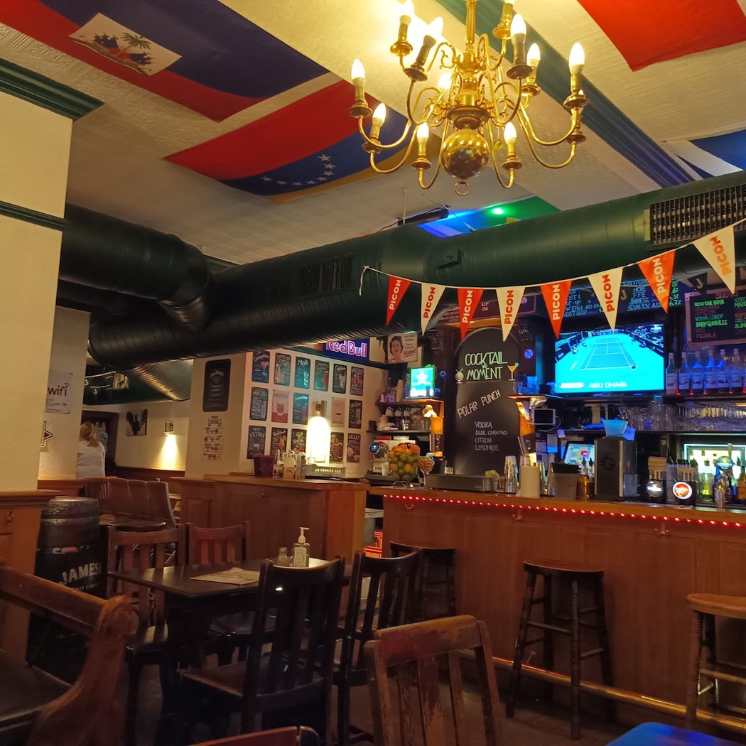 The Freedom Pub 3