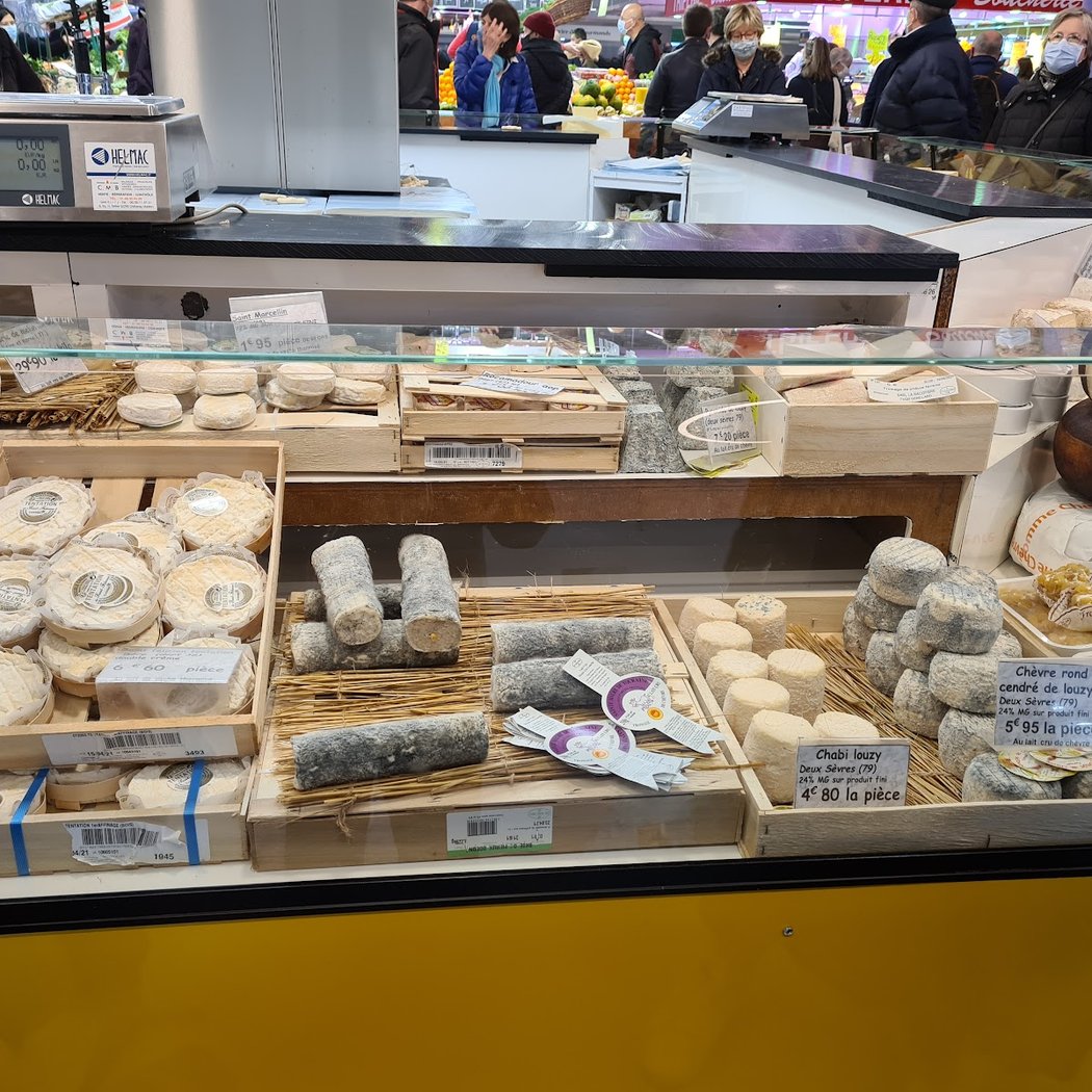 Marché Du Trosy 1
