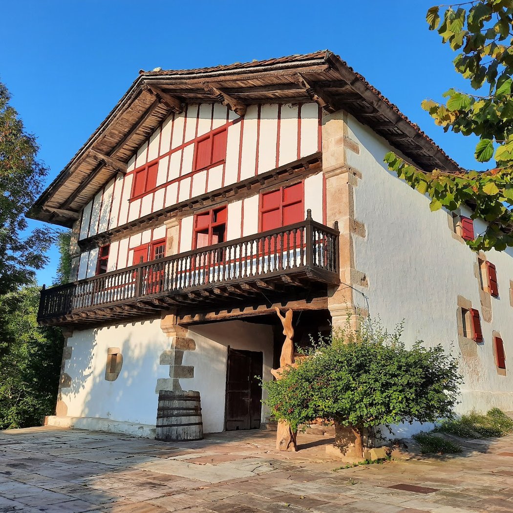 Ortillopitz, La Maison traditionnelle basque de Sare 1