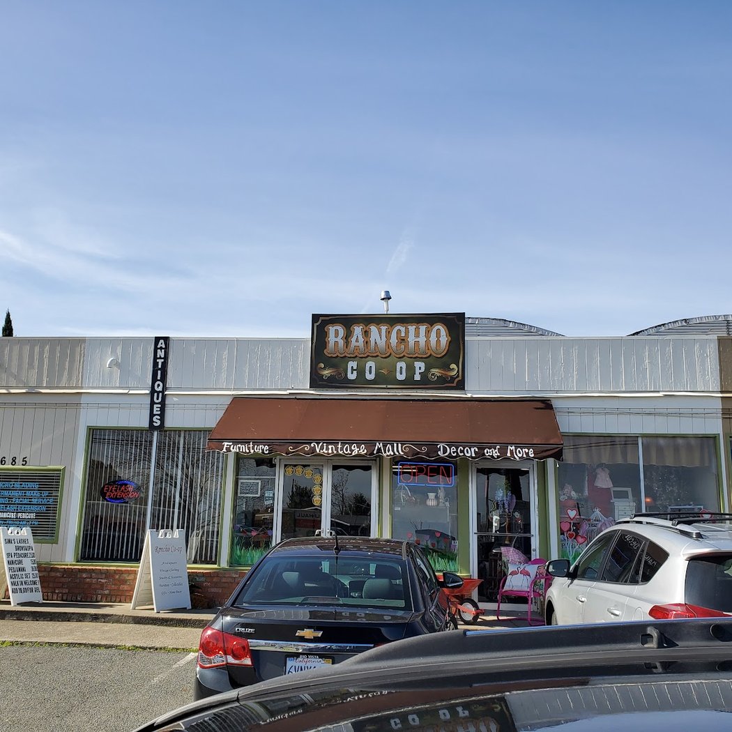 Rancho Co-Op Vintage Mall 2