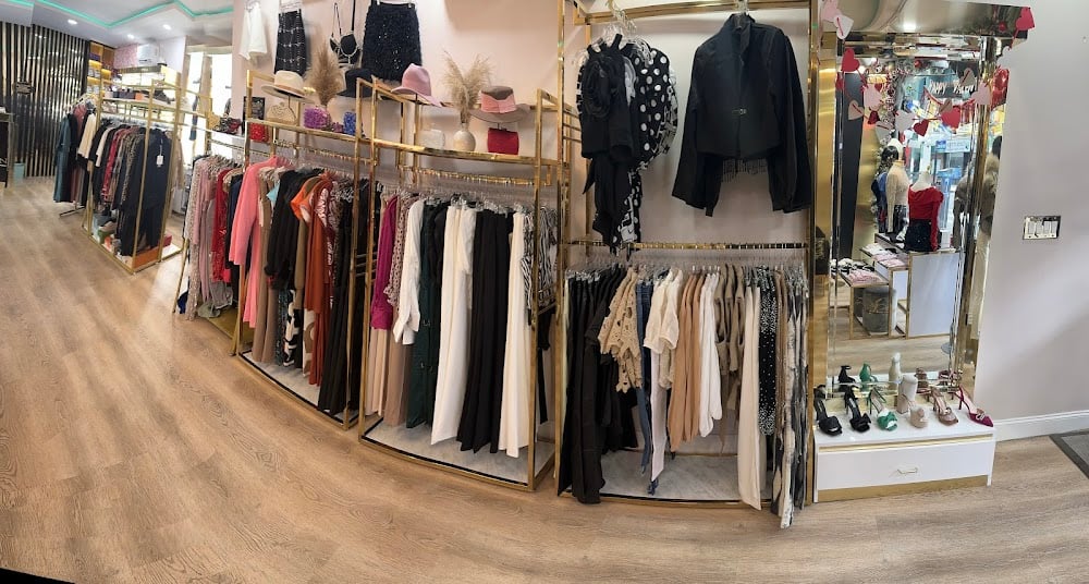 VIP Fashion boutique 2