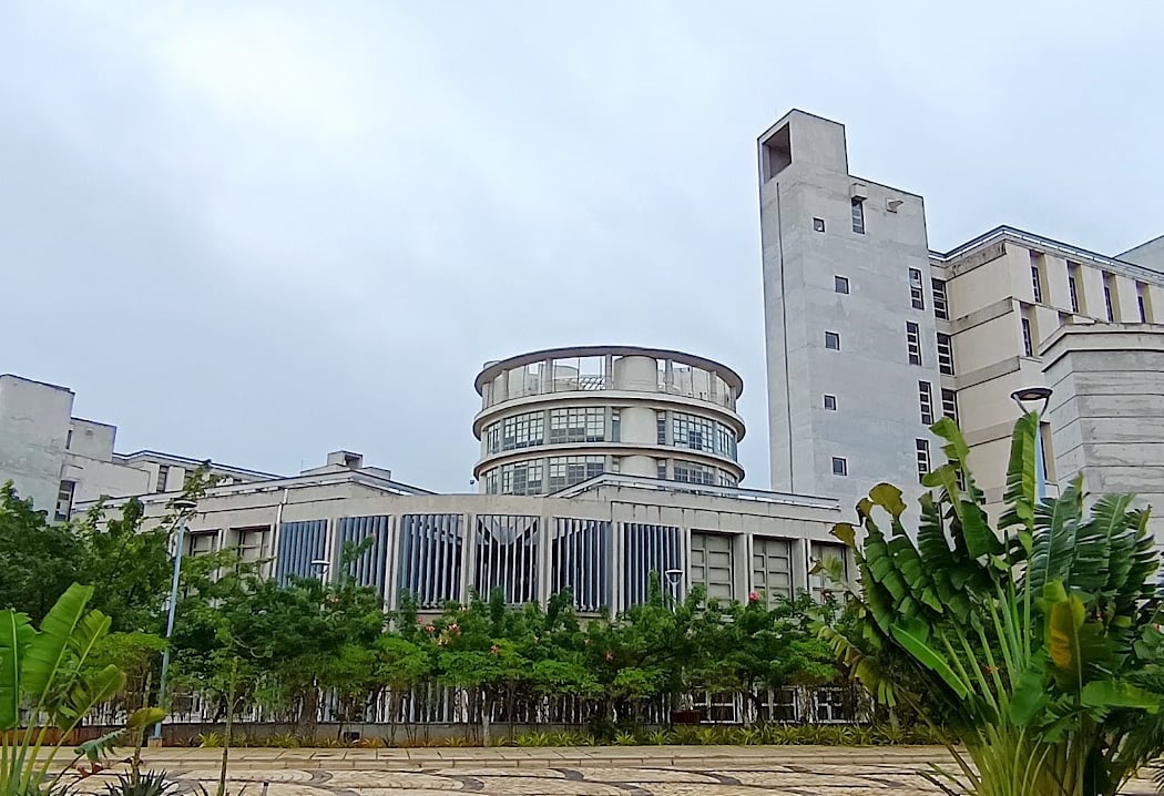 Gulbanoo Premji Library, Azim Premji University 3