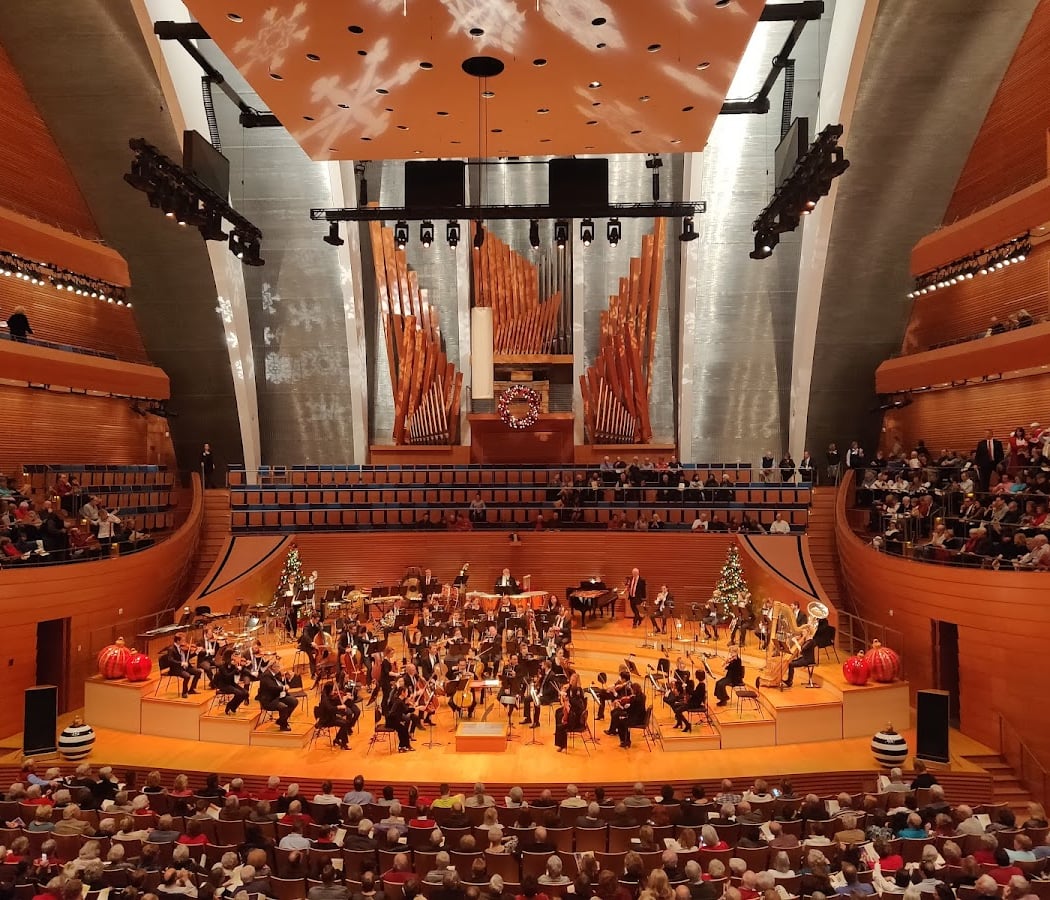 Rhapsody in Blue and Dvořák's New World Symphony 1