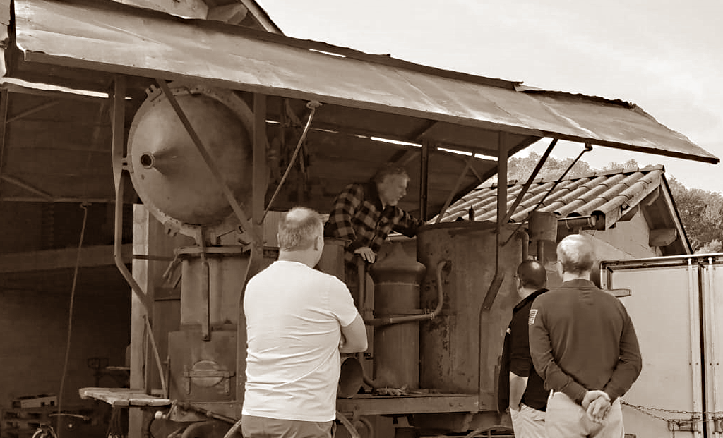 Distillerie Les Feux de Saint-Jean 1
