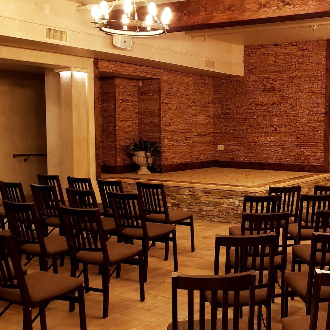 Wine Cellar Restaurant 3