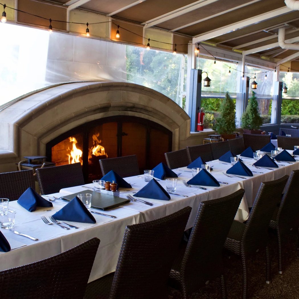 Mistral Restaurant & Bar 4