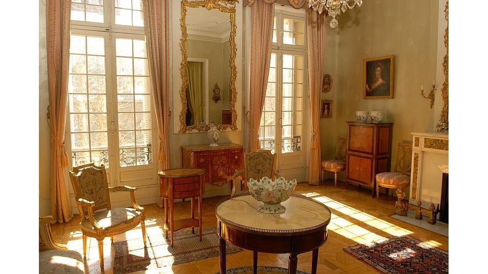 Guided public tours 2