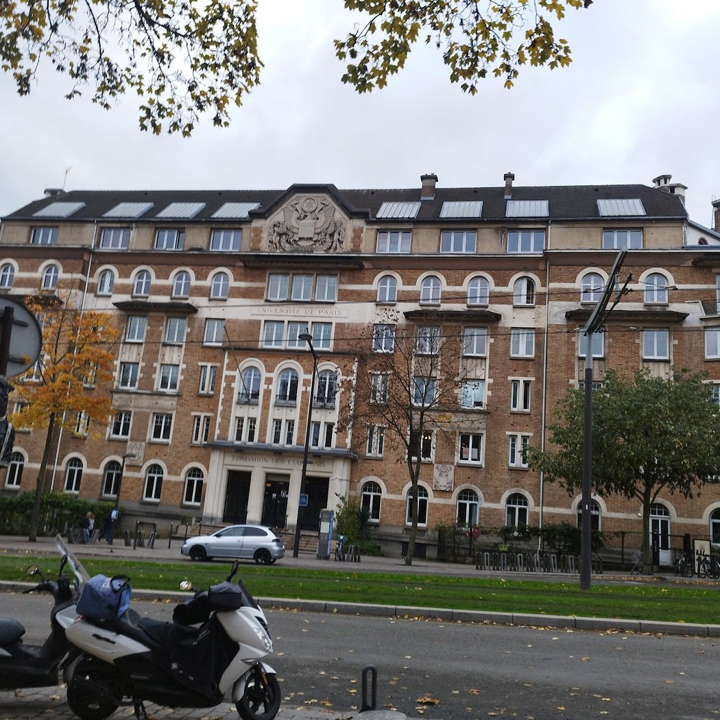 Sous le ciel de Paris 3