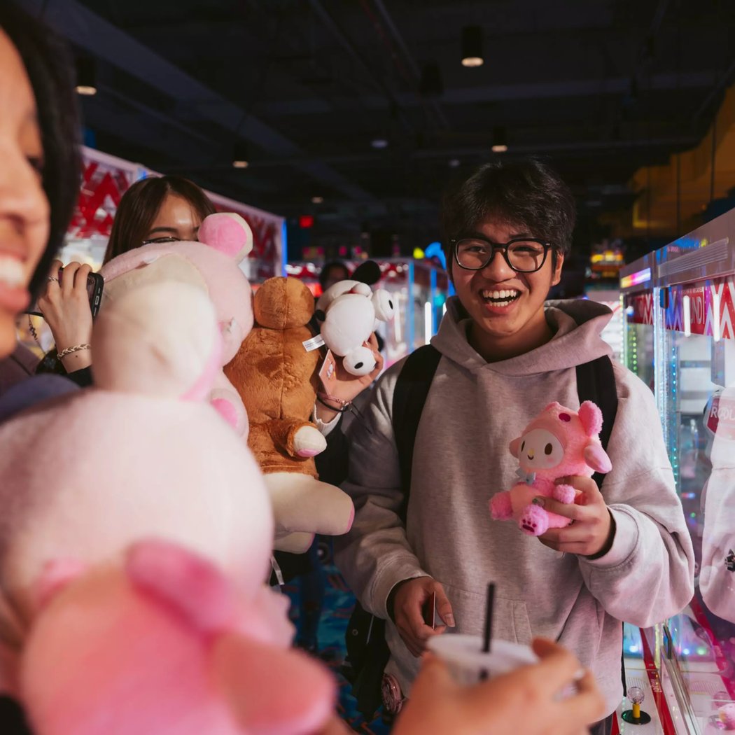 Round1 Bowling & Arcade Stonestown Galleria 3