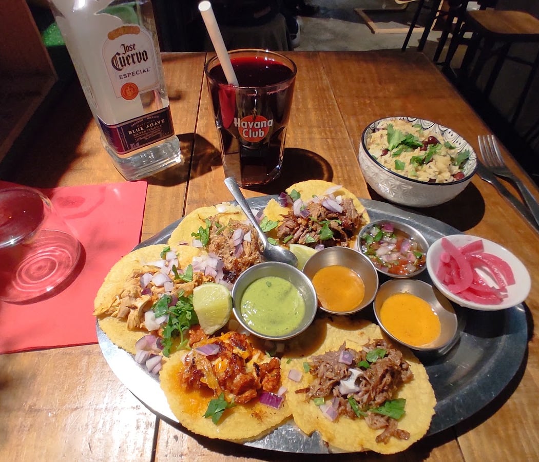 Los Tacos Chingones Bayonne 1