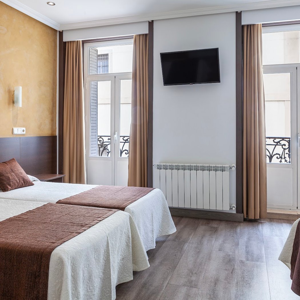 Mediodía Hotel 3