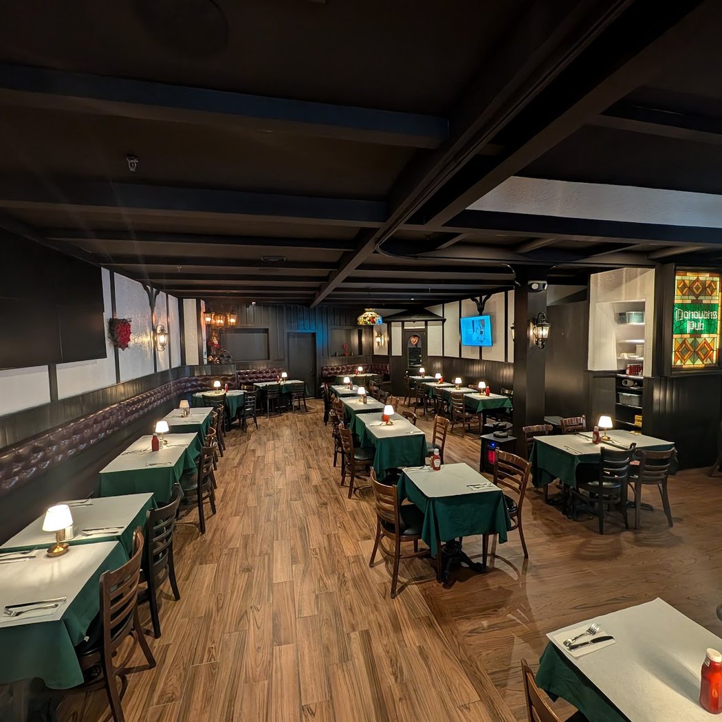 Donovan's Pub 5
