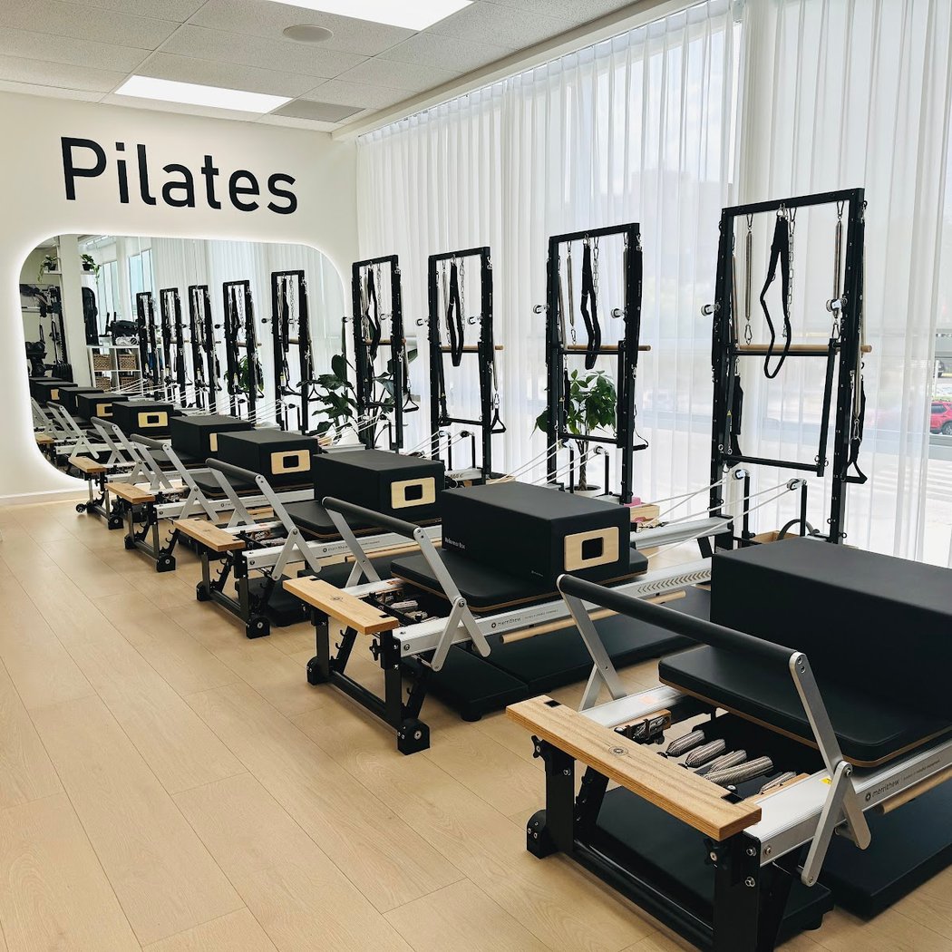 Lady Life Pilates [Bayside] x Merrithew® Host Training Center 1