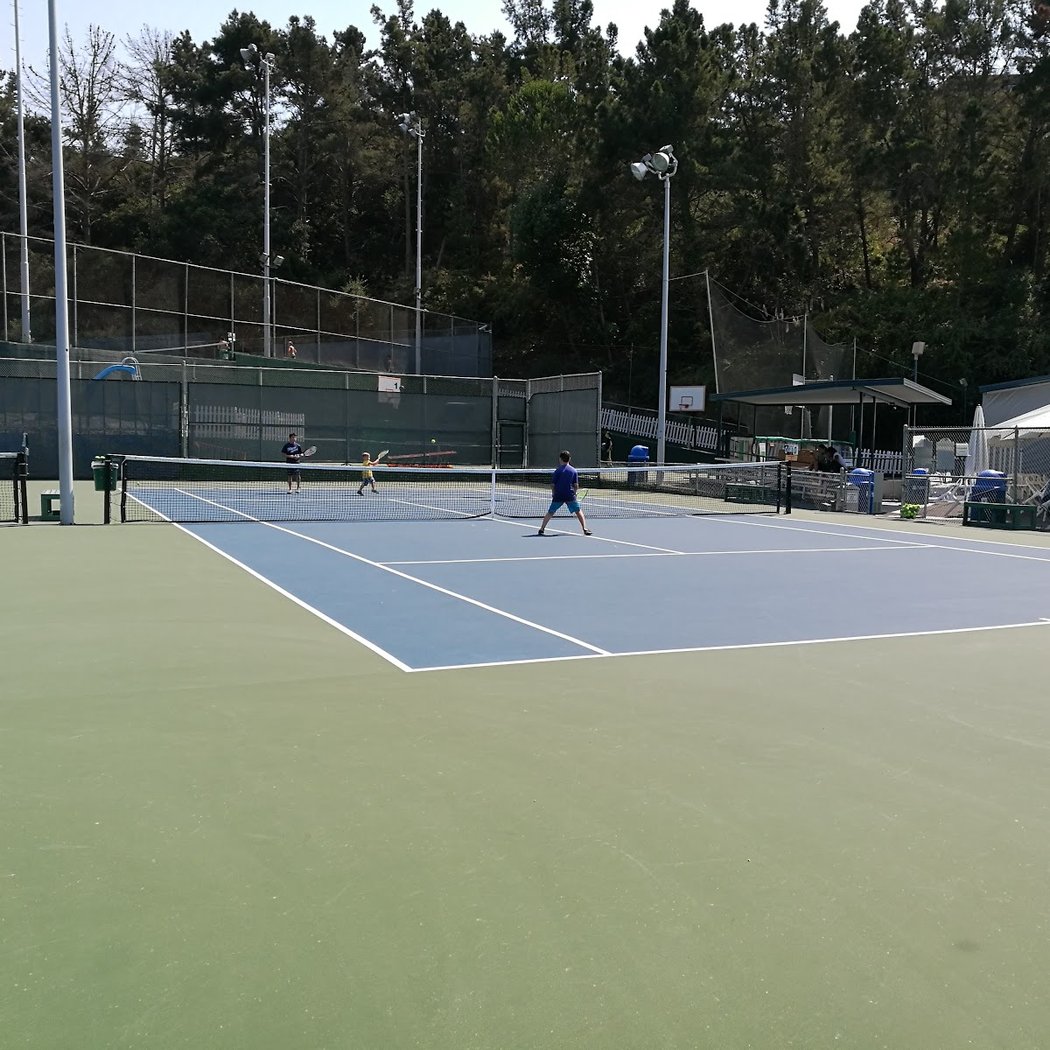 Bay-O-Vista Swim & Tennis Club 2