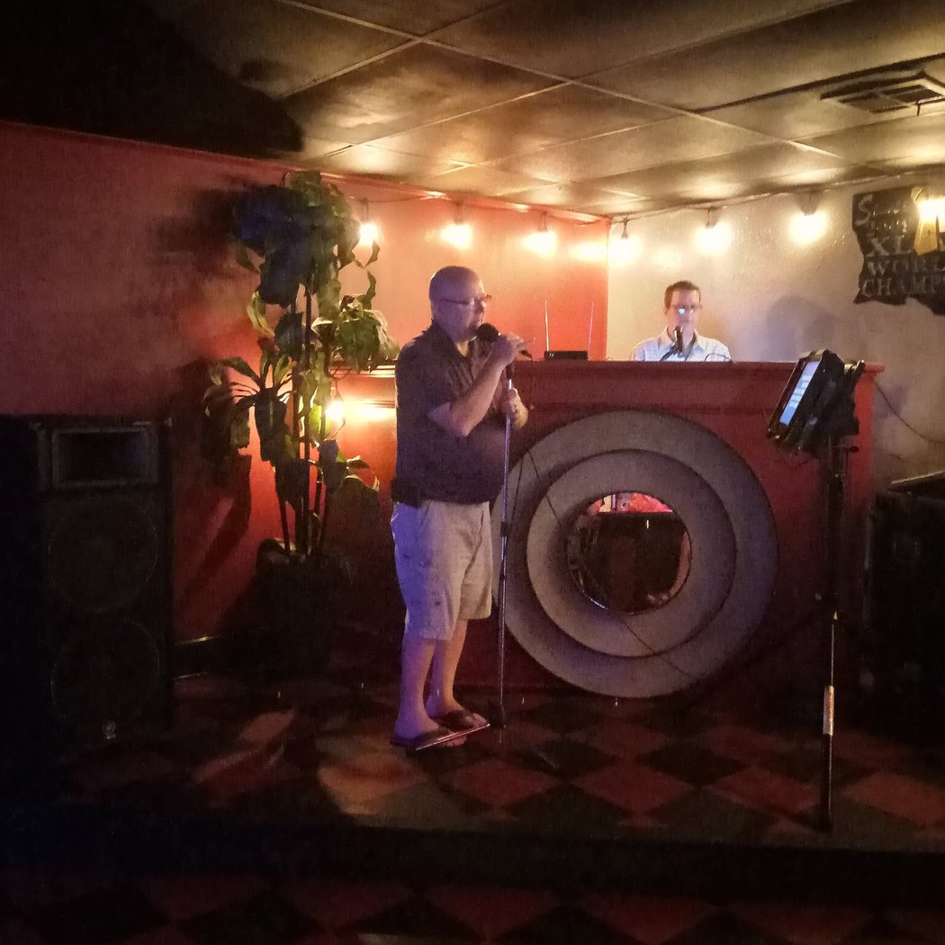Roaring 20's Lounge 2