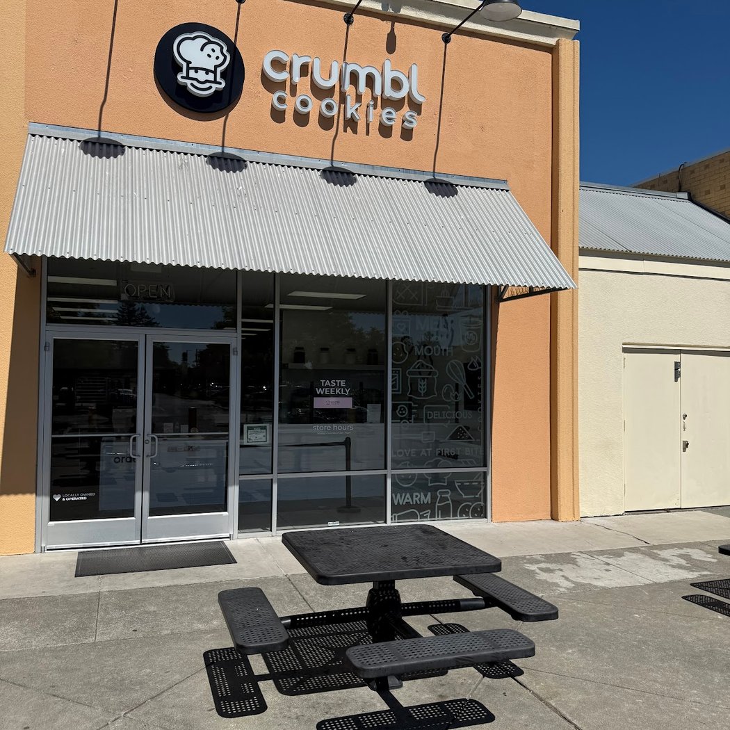 Crumbl - Petaluma 2