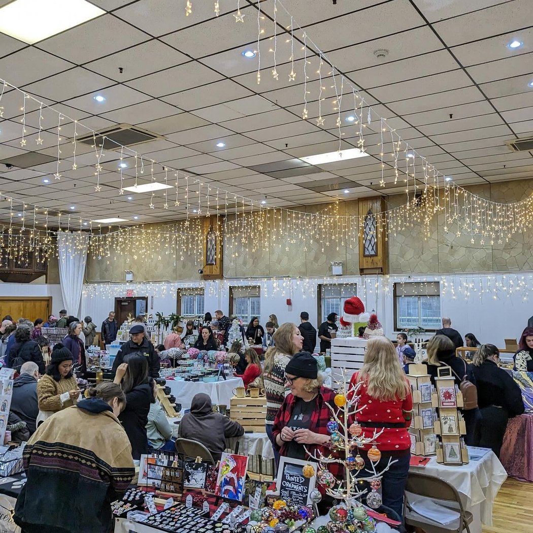 Astoria Market Holiday Fair 2