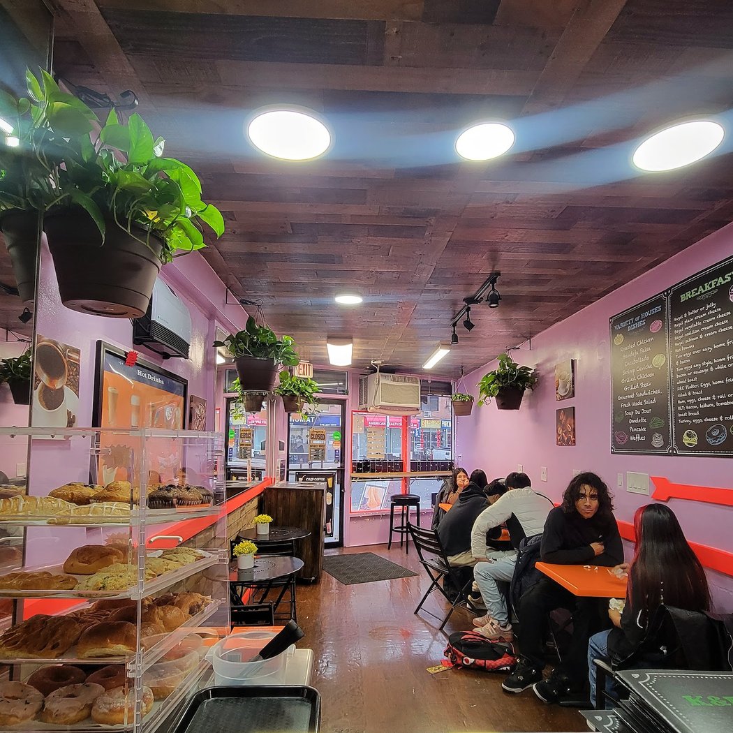 Caesar Bakery Café 2