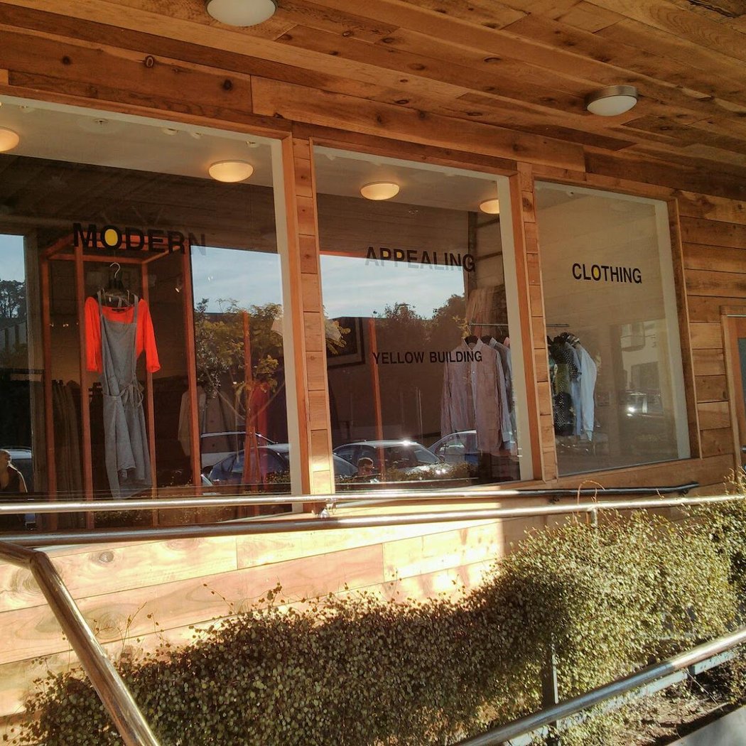 Modern Appealing Clothing 2