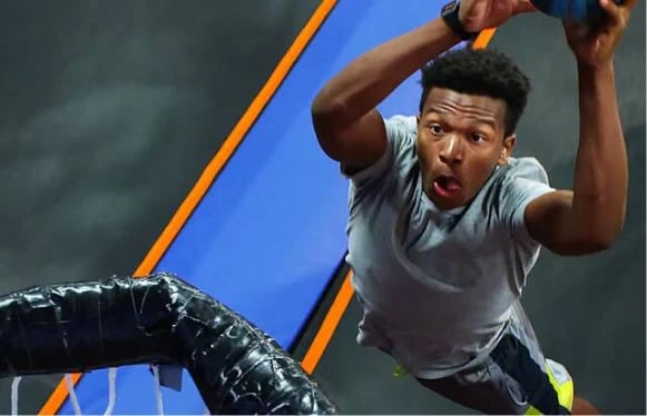Sky Zone Trampoline Park 3