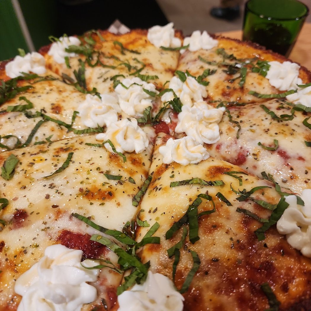 Novel Pizza Cafe 3