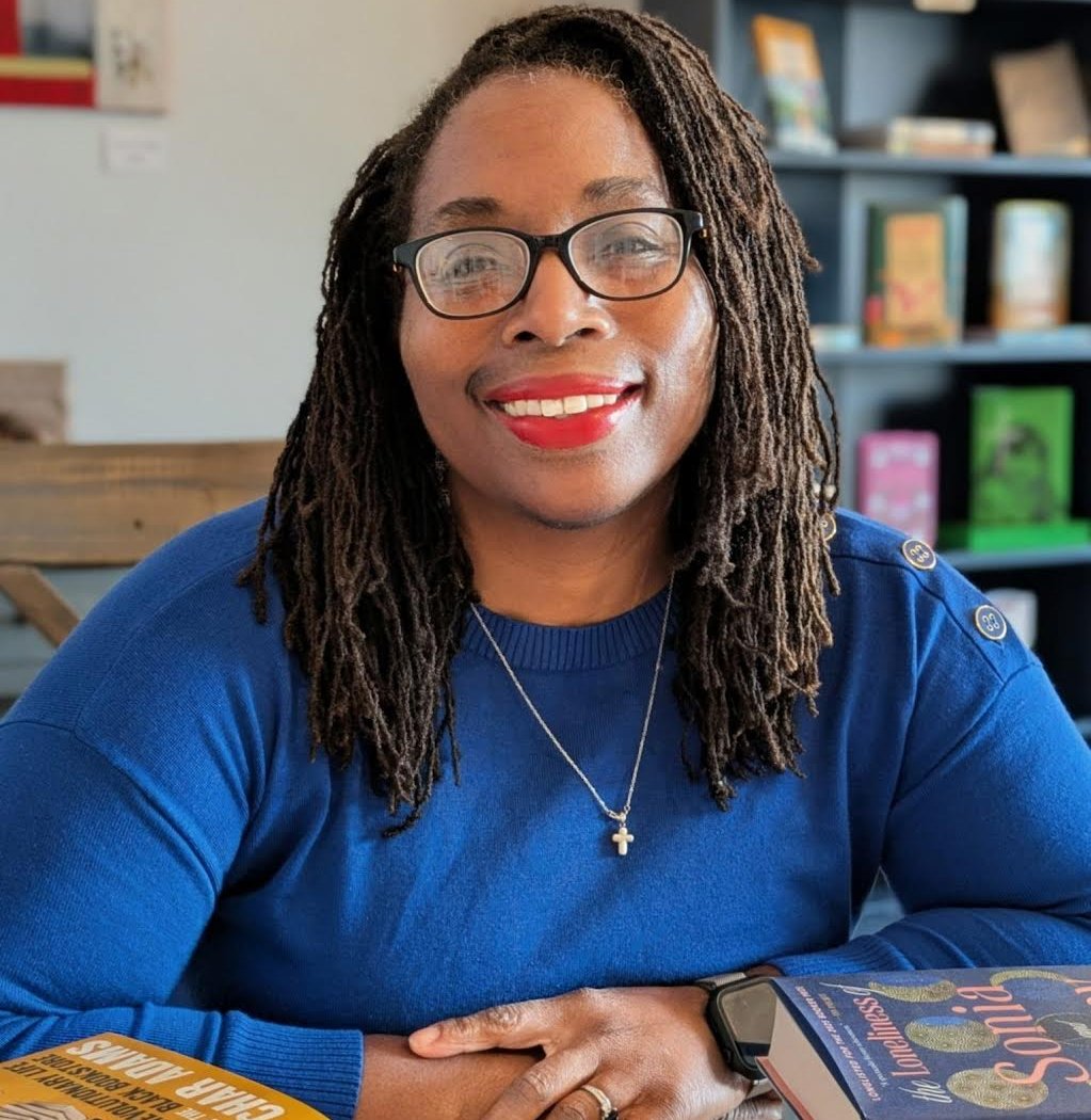 Author Visit: Nikkya Hargrove '05 1
