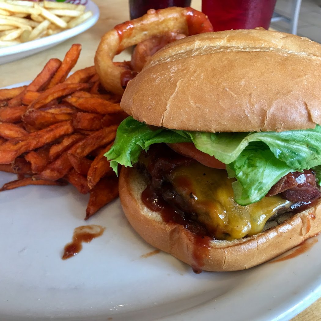 Flipside Burgers, Fries and Shakes 1