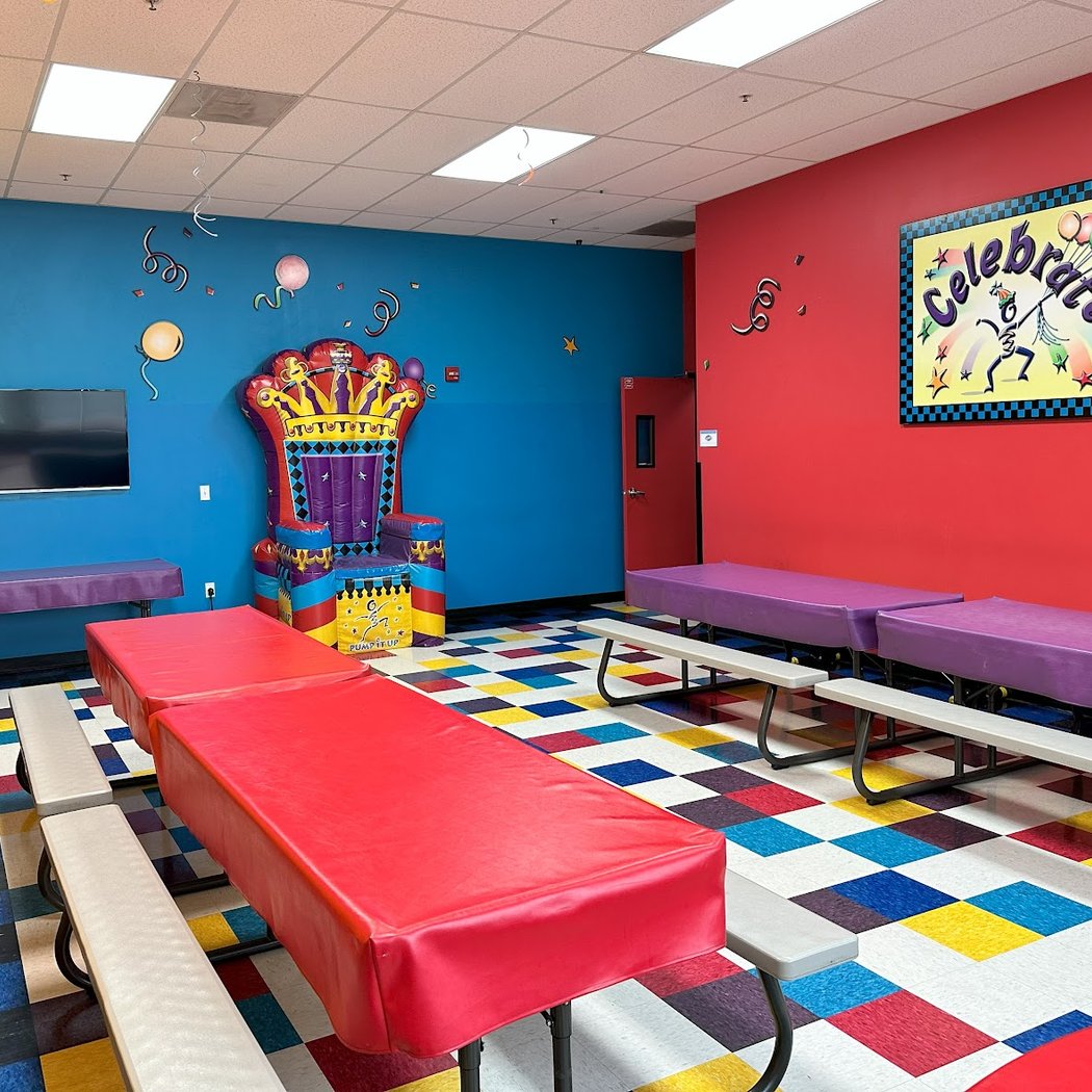 Pump It Up Preschool Jump 3