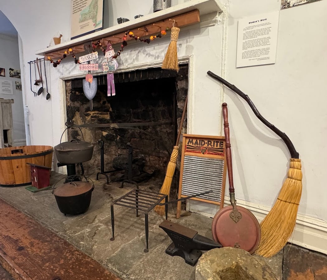 The Museum of Bronx History (MBH) at the Valentine-Varian House 5