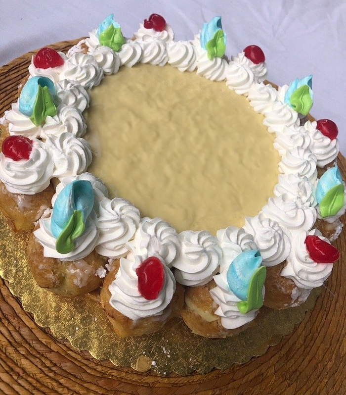 Dianda's Italian American Pastry 2