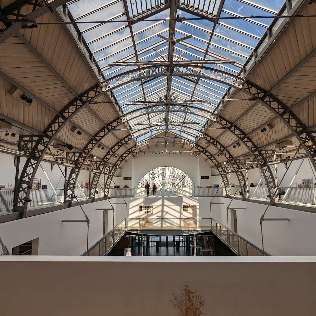 La place de la République vue par les petits 3