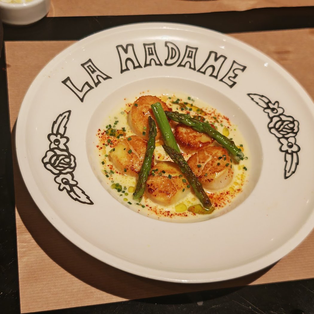 La Madame 1