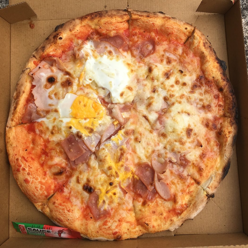 Cinco Pizza 1