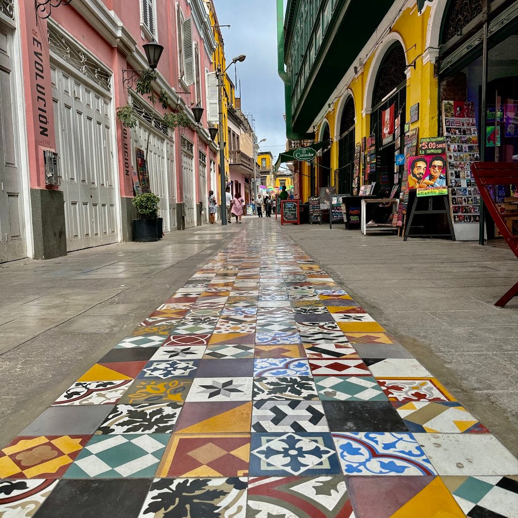 Travel Buddies Perú | Tours Packages and Excursions in Peru 3