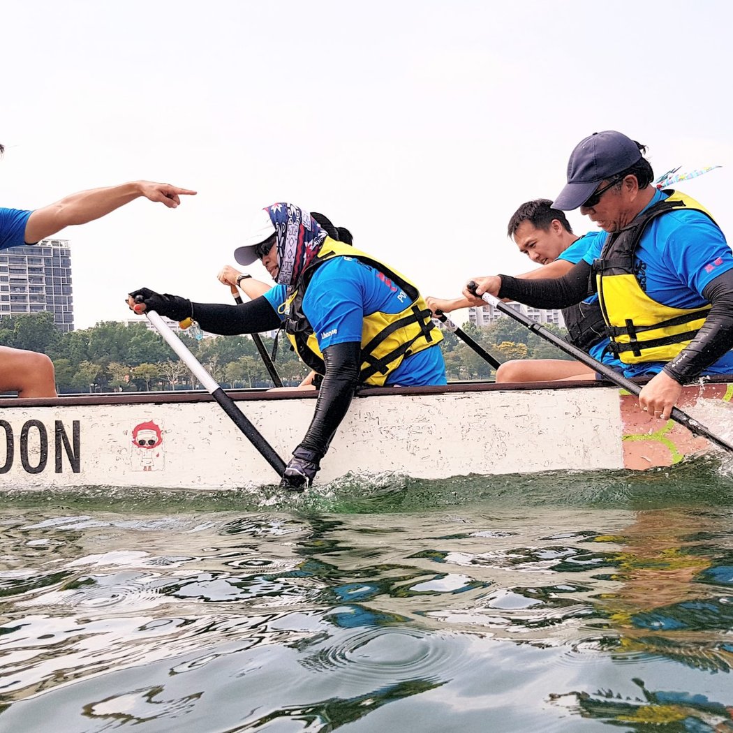 Community Dragon Boat 3