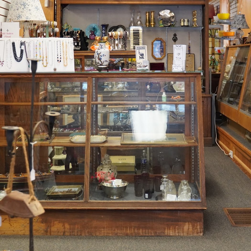 Ballston Spa Antique Center 3