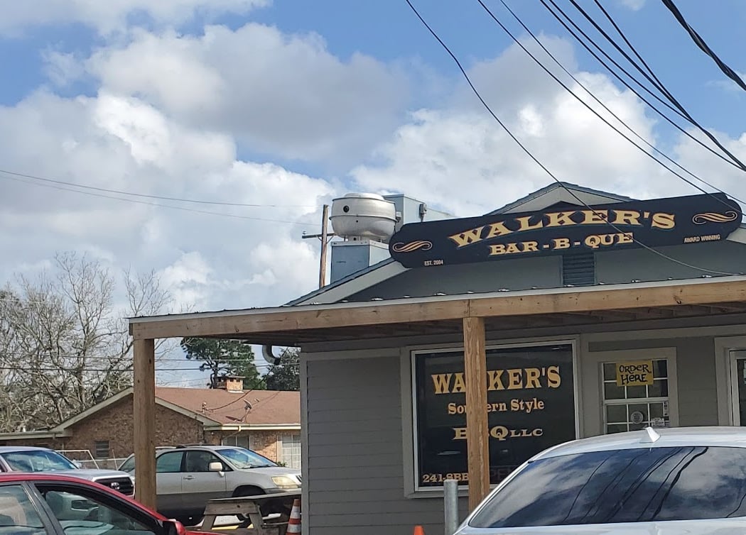 Walker's BBQ 2