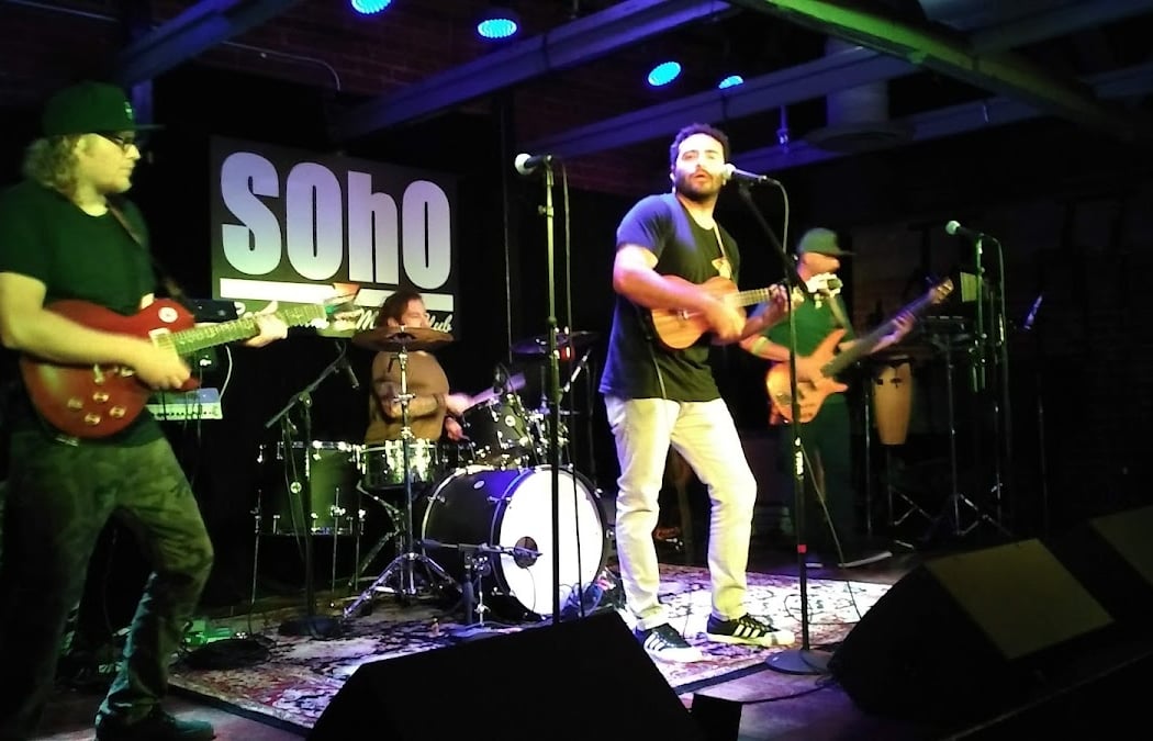 SOhO Restaurant & Music Club 3