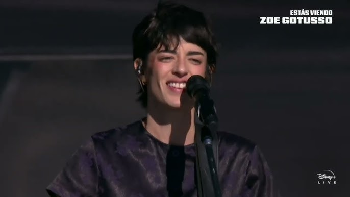 Zoe Gotusso 3