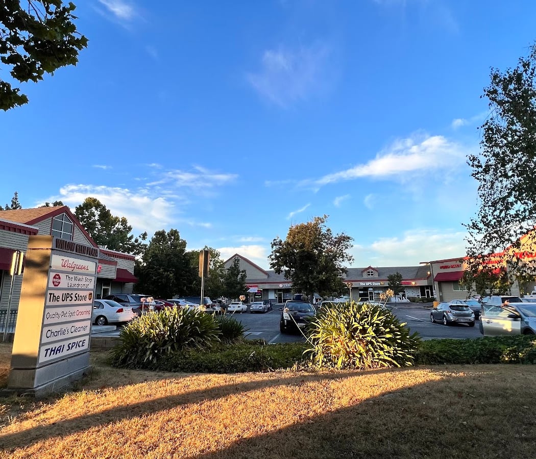Willow Glen Plaza 1