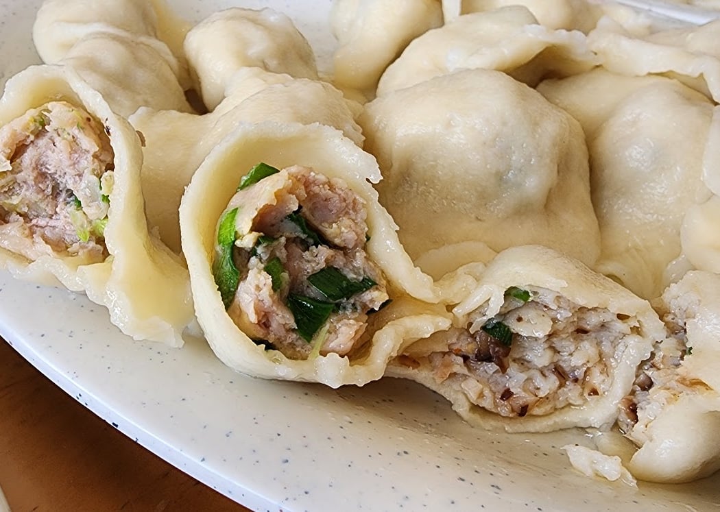 Yuanbao Jiaozi 元寶餃子 1