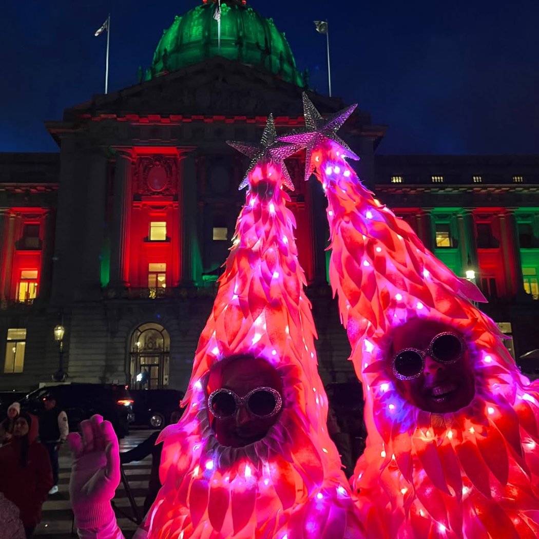 SF Civic Center Plaza Tree Lighting 1