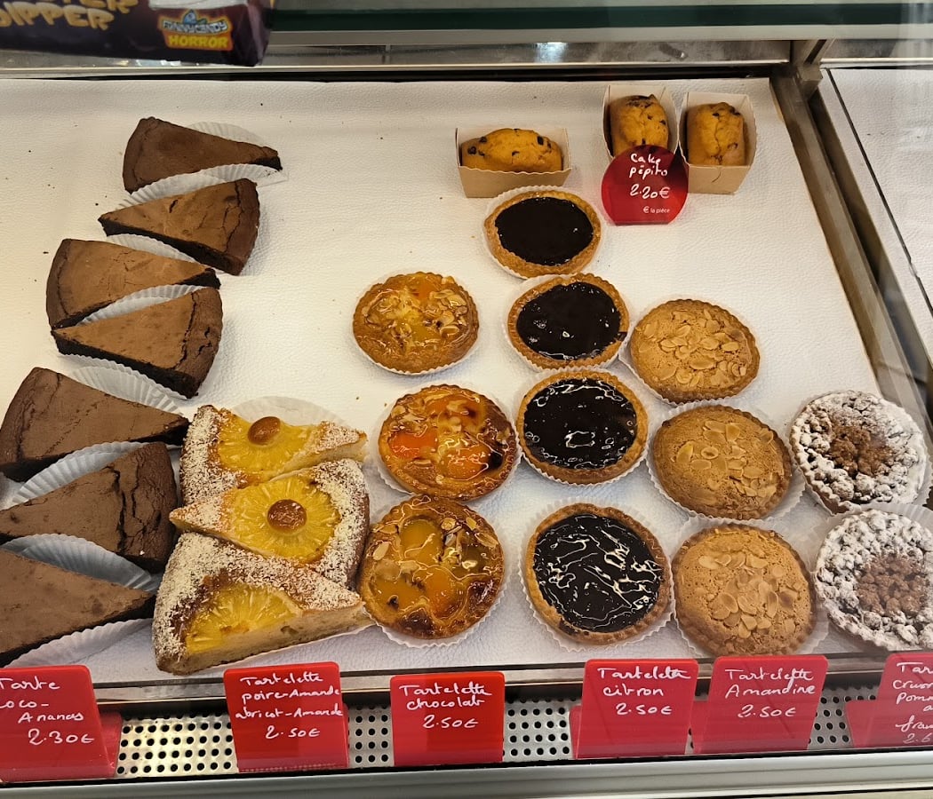 Bonjour (Boulangerie/point Chaud) 1