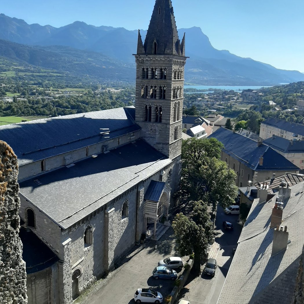 Embrun Cathedral 1