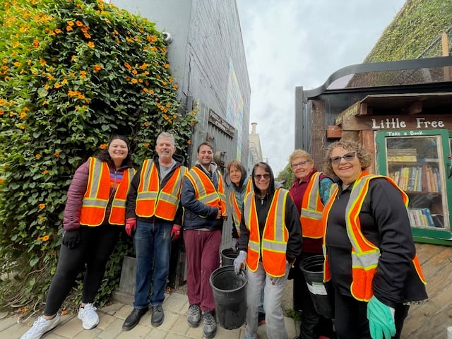 Leland Avenue Cleanup - Volunteer Community Service 2