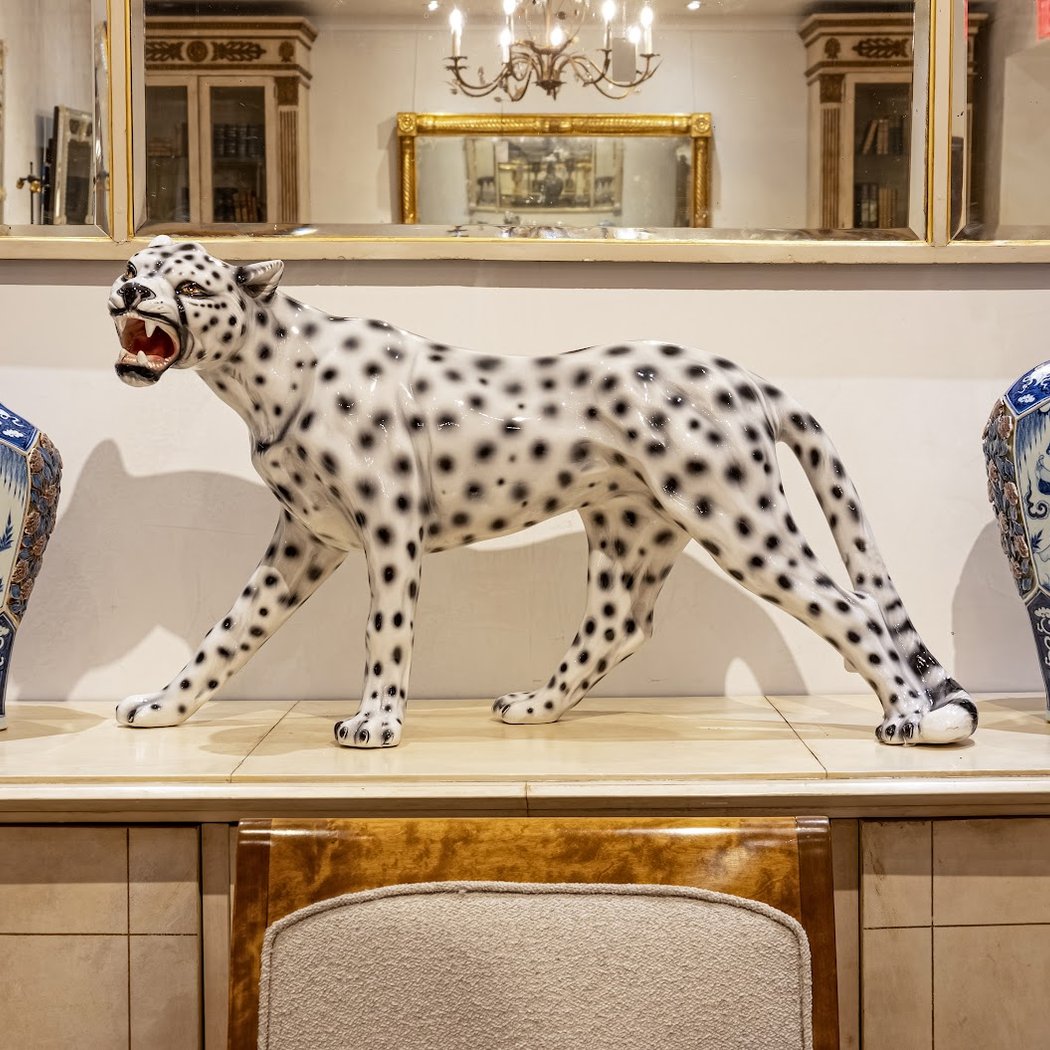 Newel Gallery - NY's Premier Antique & Contemporary Gallery 1