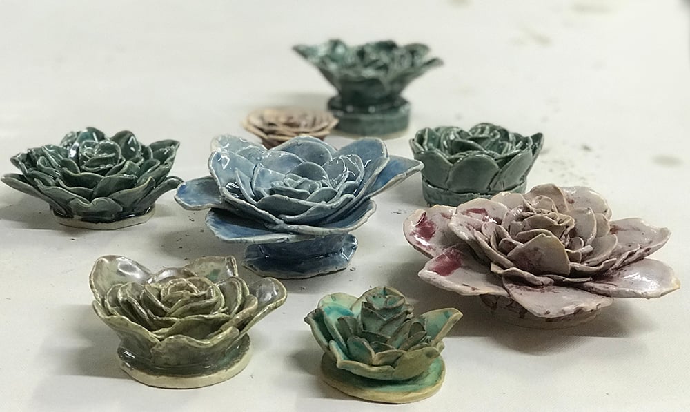 Sunday Afternoon Pottery Project: Flower Face Jars 5