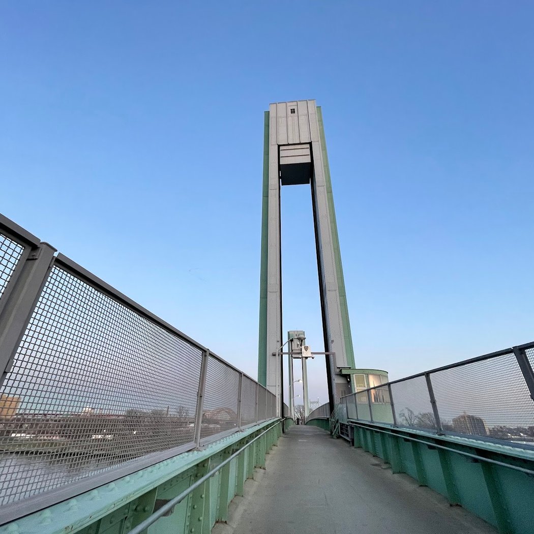 Ward's Island Bridge 2